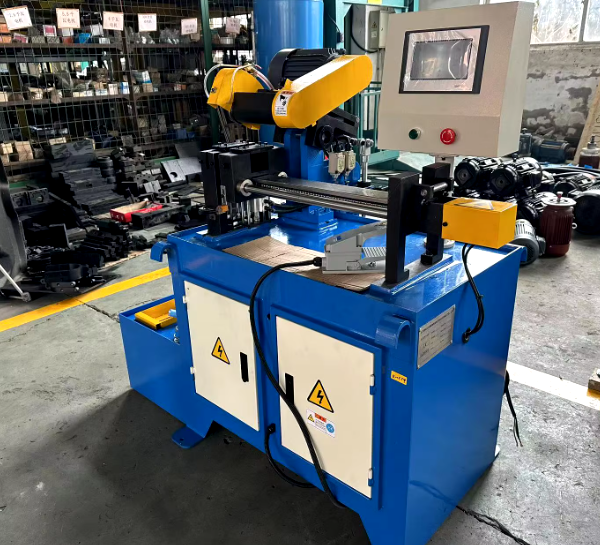 Máy cắt ống đường kính nhỏ bằng thủy lực DW-200CNC
