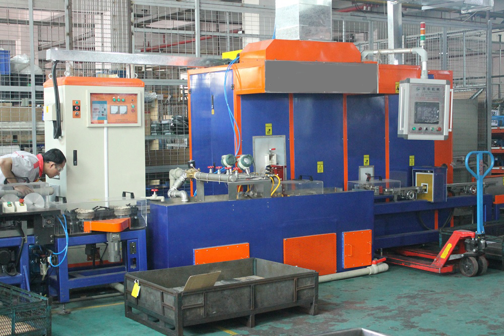 Máy xử lý nhiệt cảm ứng cho dây chuyền sản xuất