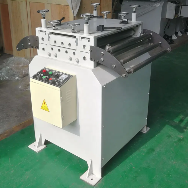 Máy nắn phẳng cuộn kim loại SPS-150