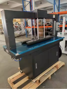 Máy đóng đai bó bìa carton có bàn ép PS-305RP