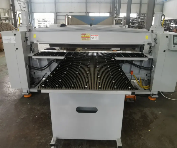 Máy gấp CNC TÔN, GẤP TẤM KIM LOẠI