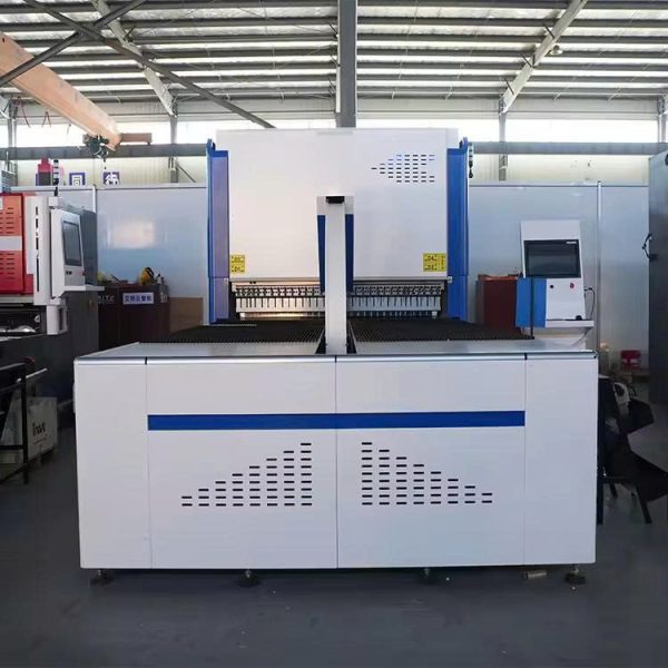 Máy uốn tự động