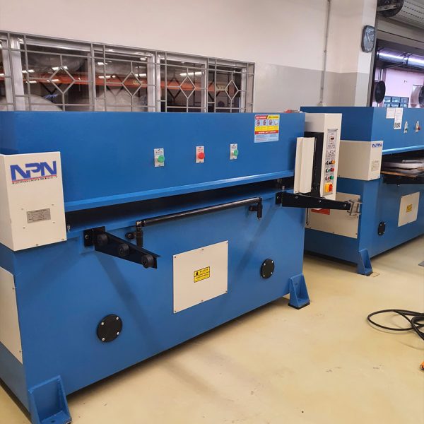 Máy dập thuỷ lực